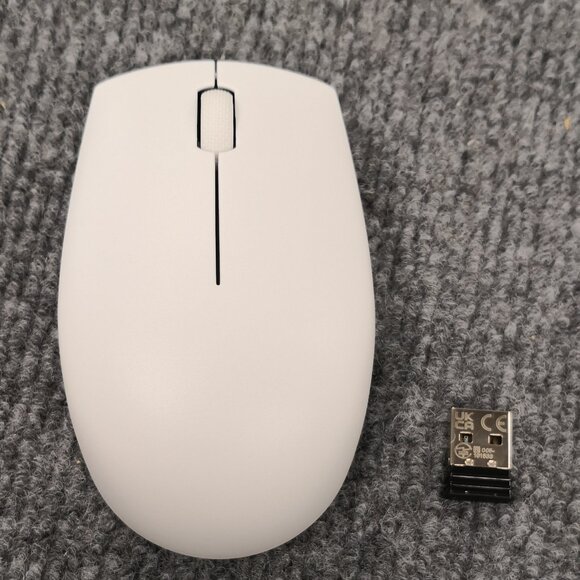 Lenovo 300 Wireless Compact Mouse (Arctic Grey) with battery - Picture 2 of 7